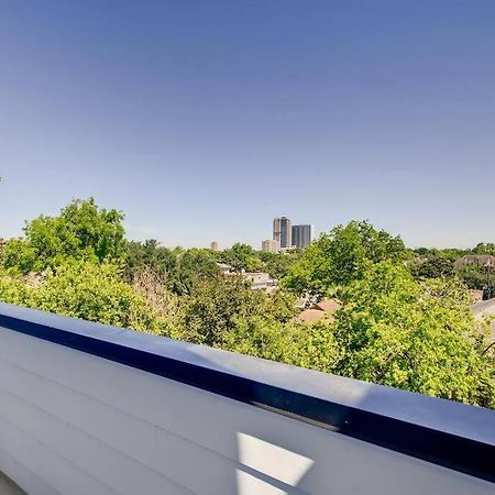 4 Story Home Mins To Downtown Houston With City Views المظهر الخارجي الصورة