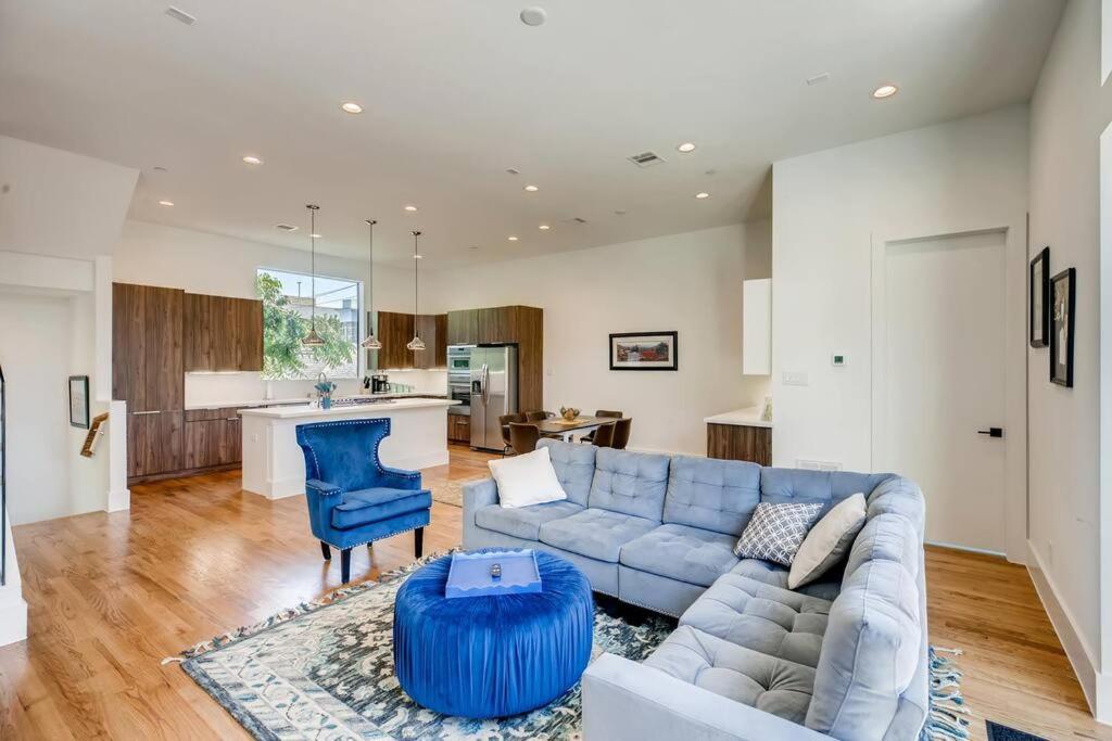 4 Story Home Mins To Downtown Houston With City Views المظهر الخارجي الصورة