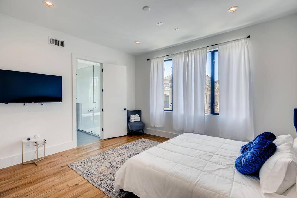 4 Story Home Mins To Downtown Houston With City Views المظهر الخارجي الصورة